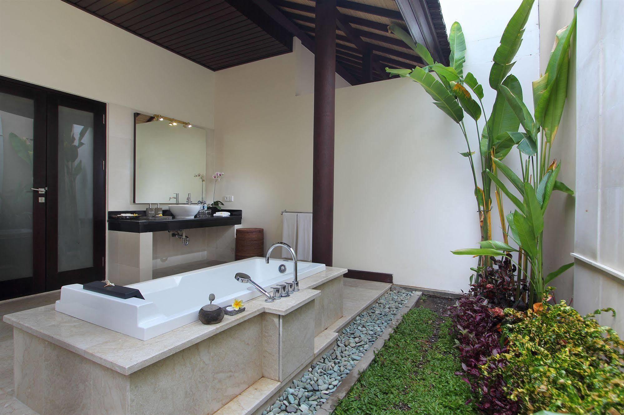 Rc Villas And Spa Bali Seminyak Eksteriør bilde